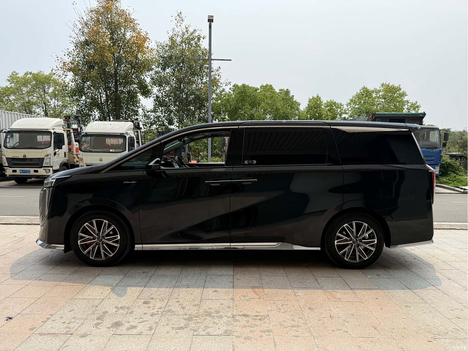 Trumpchi M8, 2025 4