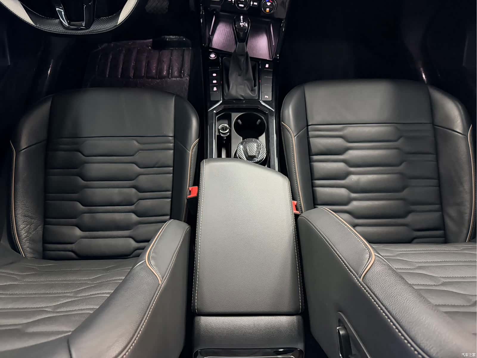 Volkswagen Passat, 2019 16