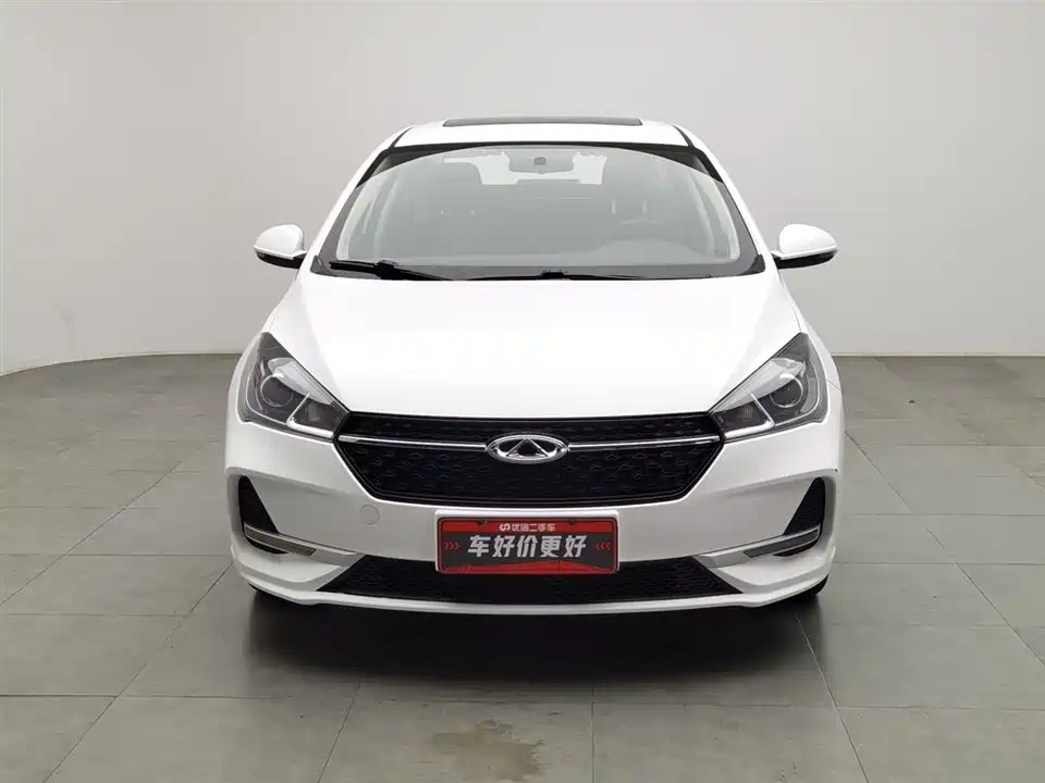 Chery Arrizo 5