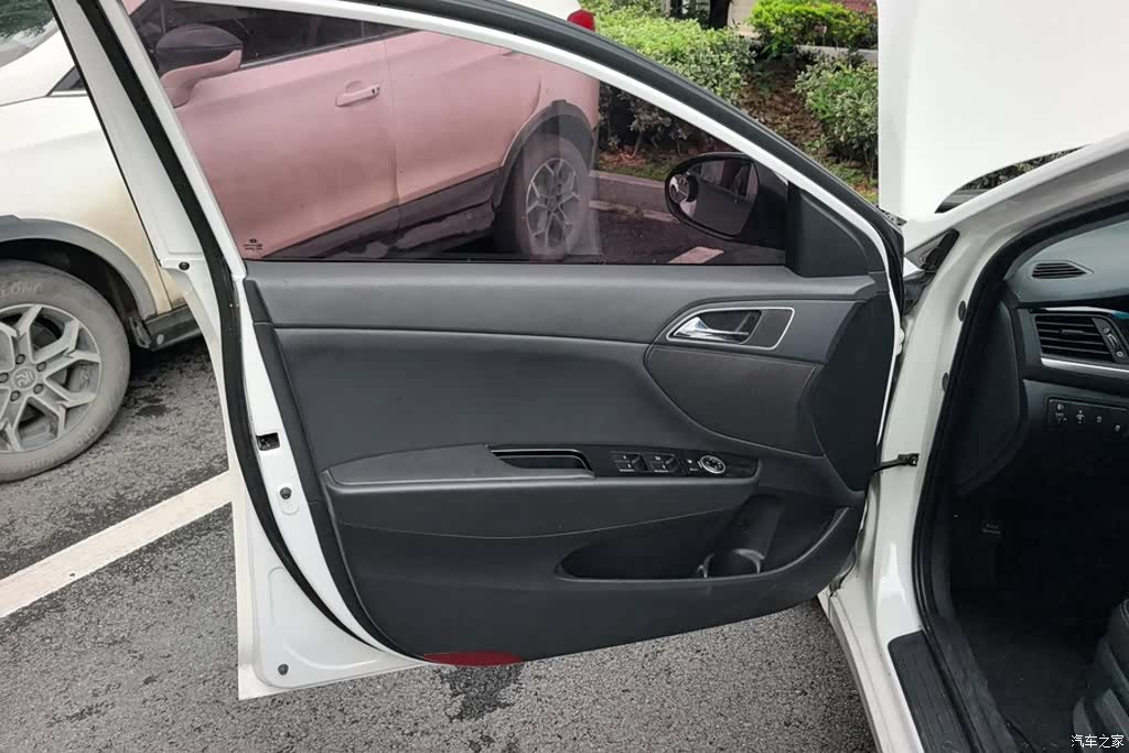 Hyundai GLS, 2017 7