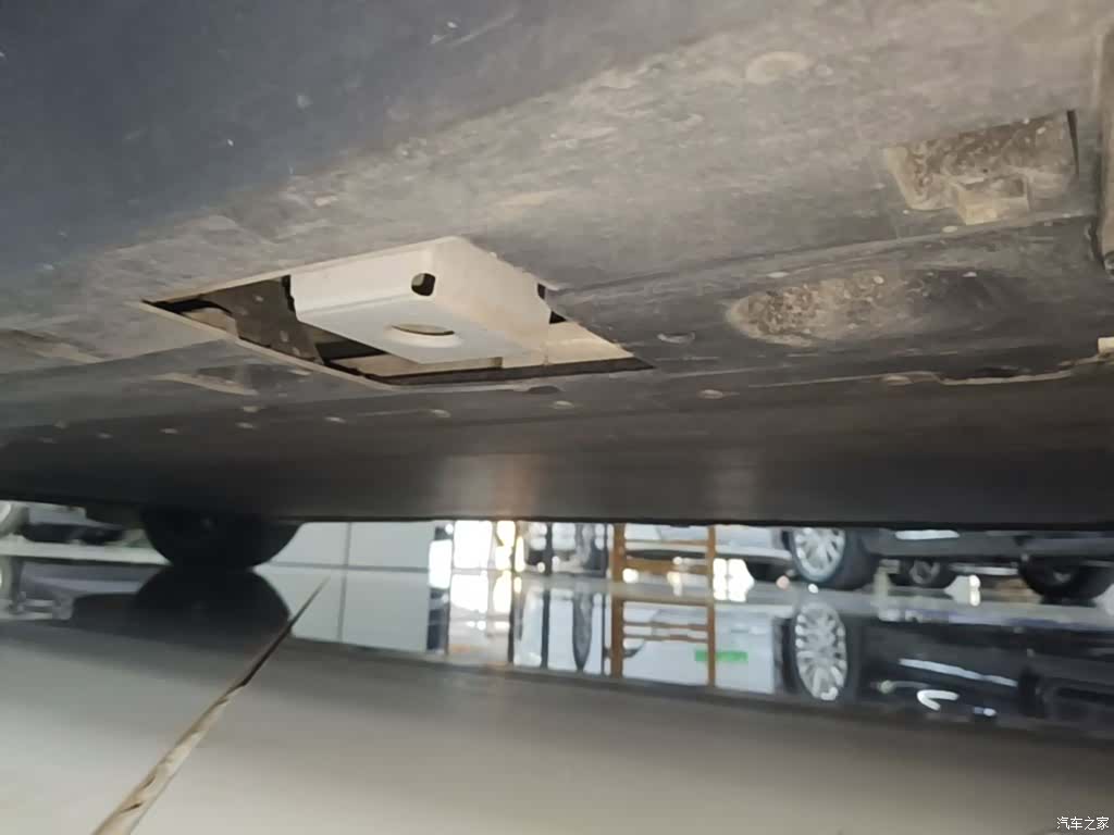 Xpeng Mona M03, 2024 22