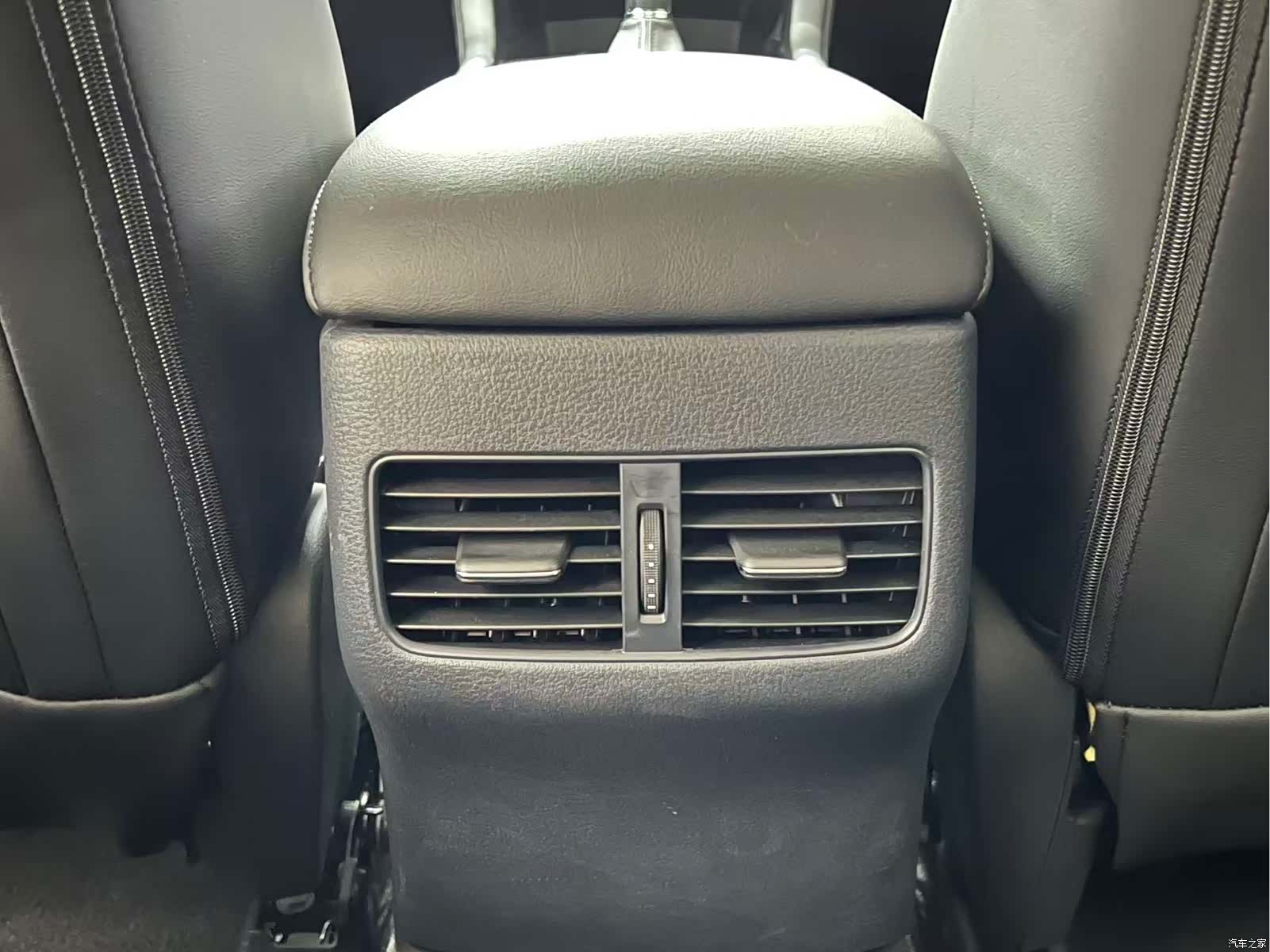 Mazda Mazda3, 2022 8