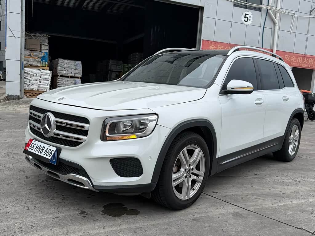 Mercedes-Benz GLB