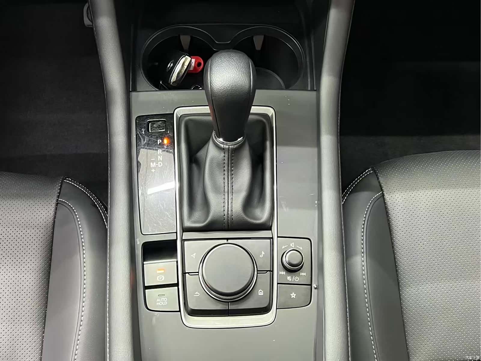 Mazda Mazda3, 2022 12