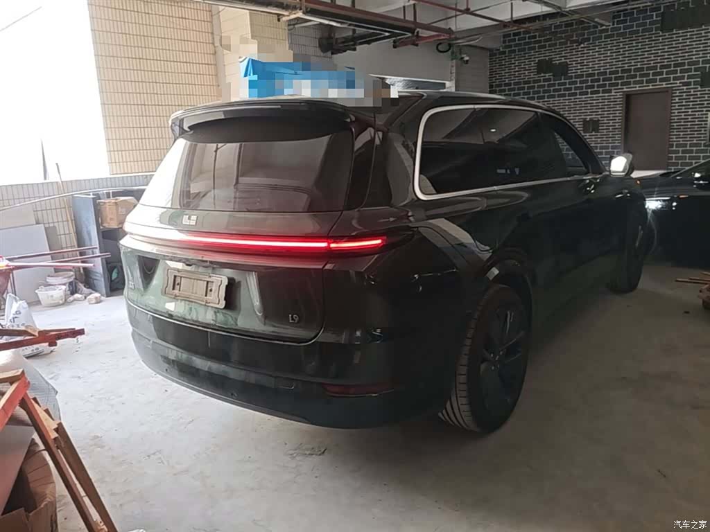 Li Auto L9, 2023 7