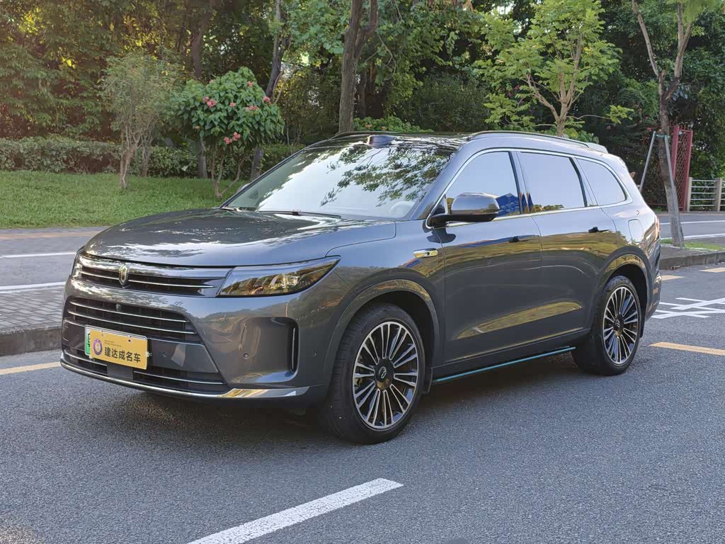 AITO M7