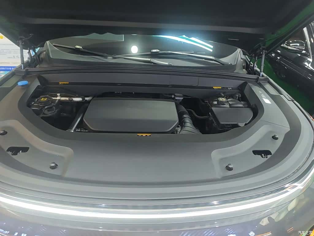 Li Auto L8, 2023 20