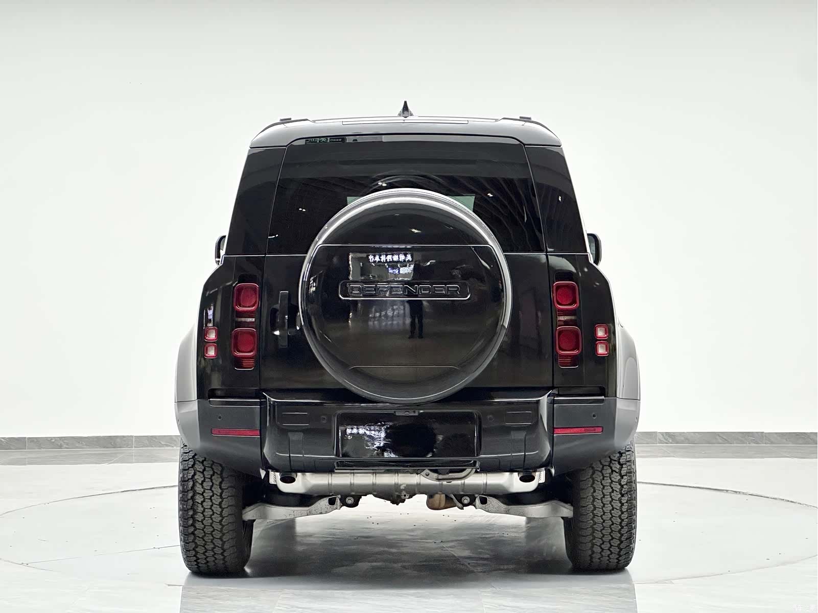 Land Rover Defender, 2022 7