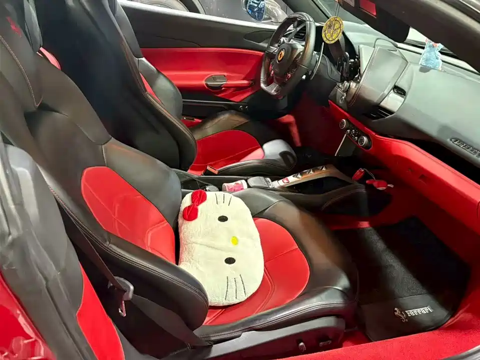 Ferrari 488