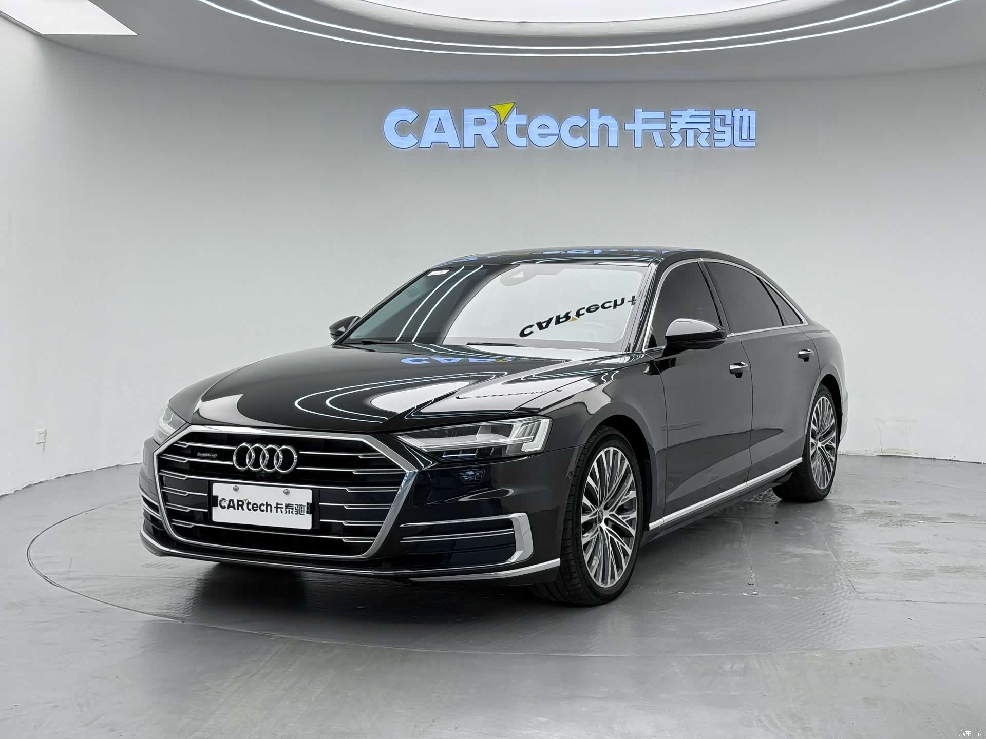 Audi A8L, 2021 1