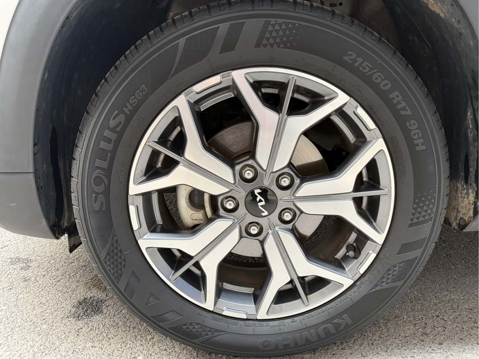 Kia KX3, 2023 25