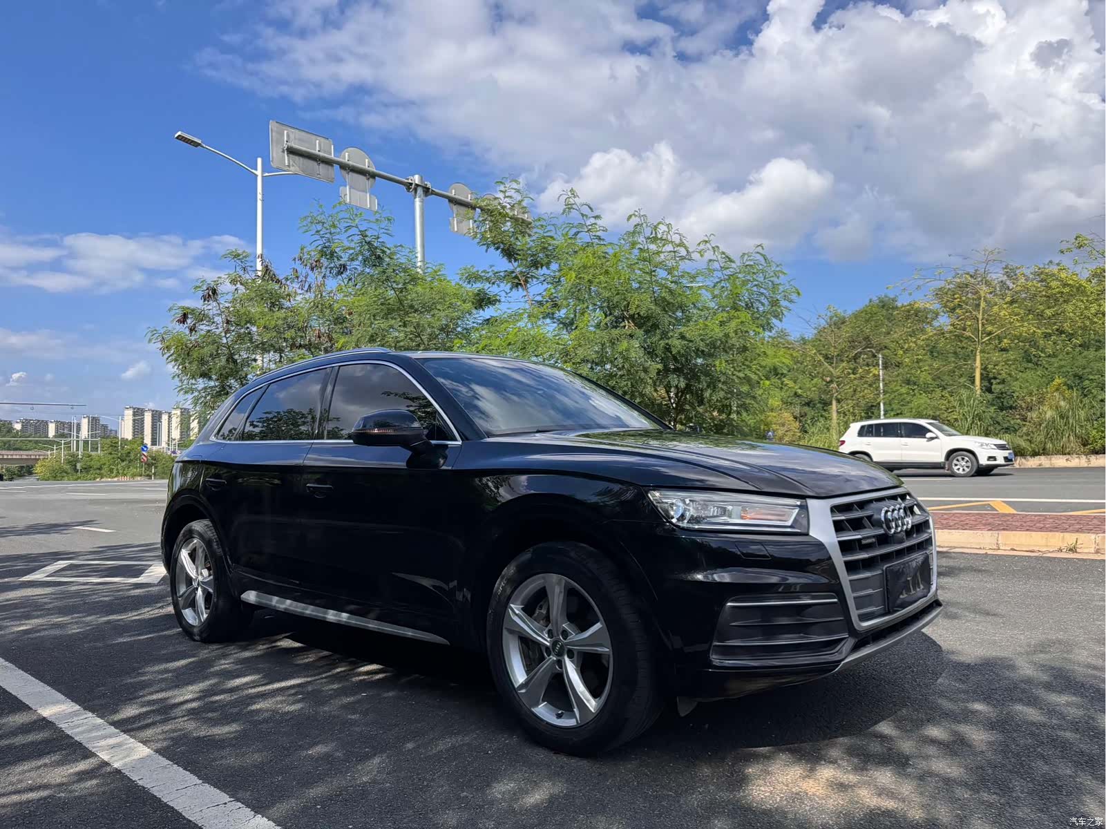 Audi Q5L, 2019 2