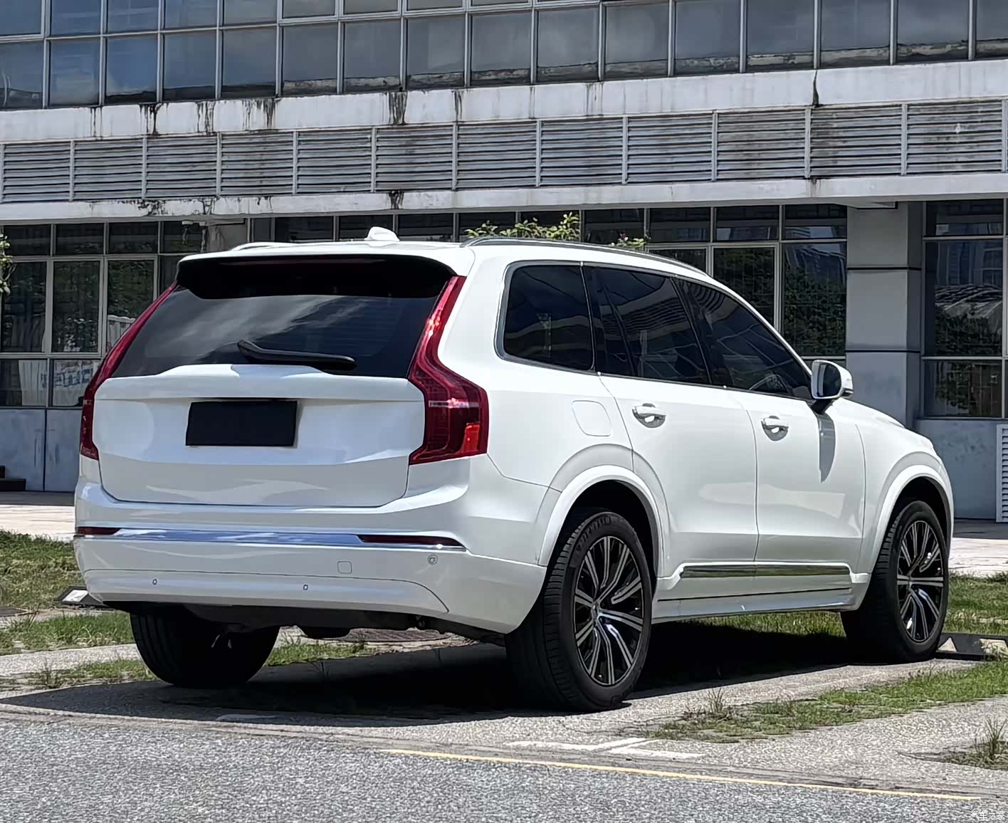 Volvo XC90, 2023 13