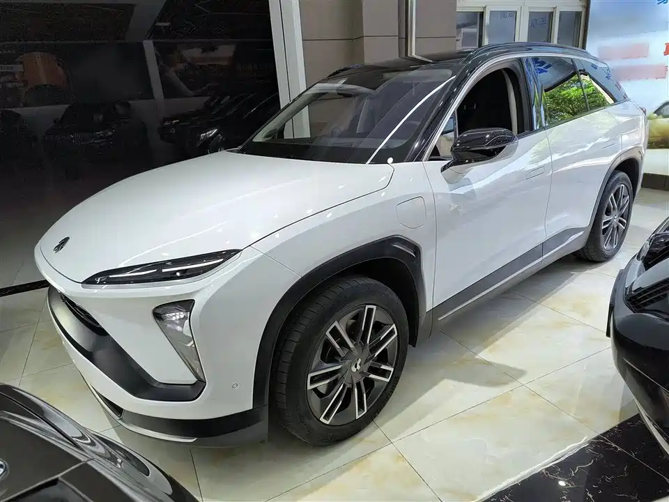 NIO ES6
