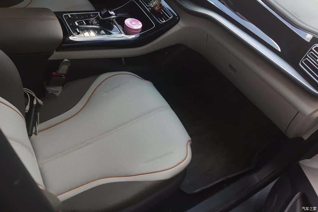 BYD Qin, 2025 8