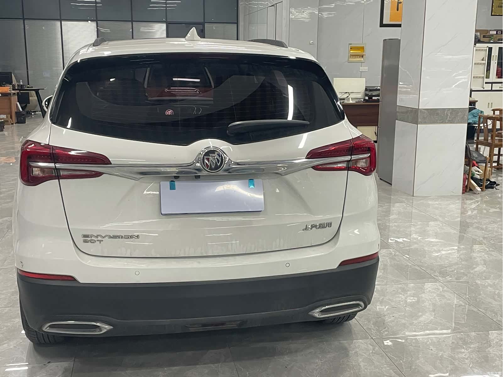 Buick Envision Plus, 2020 все фото