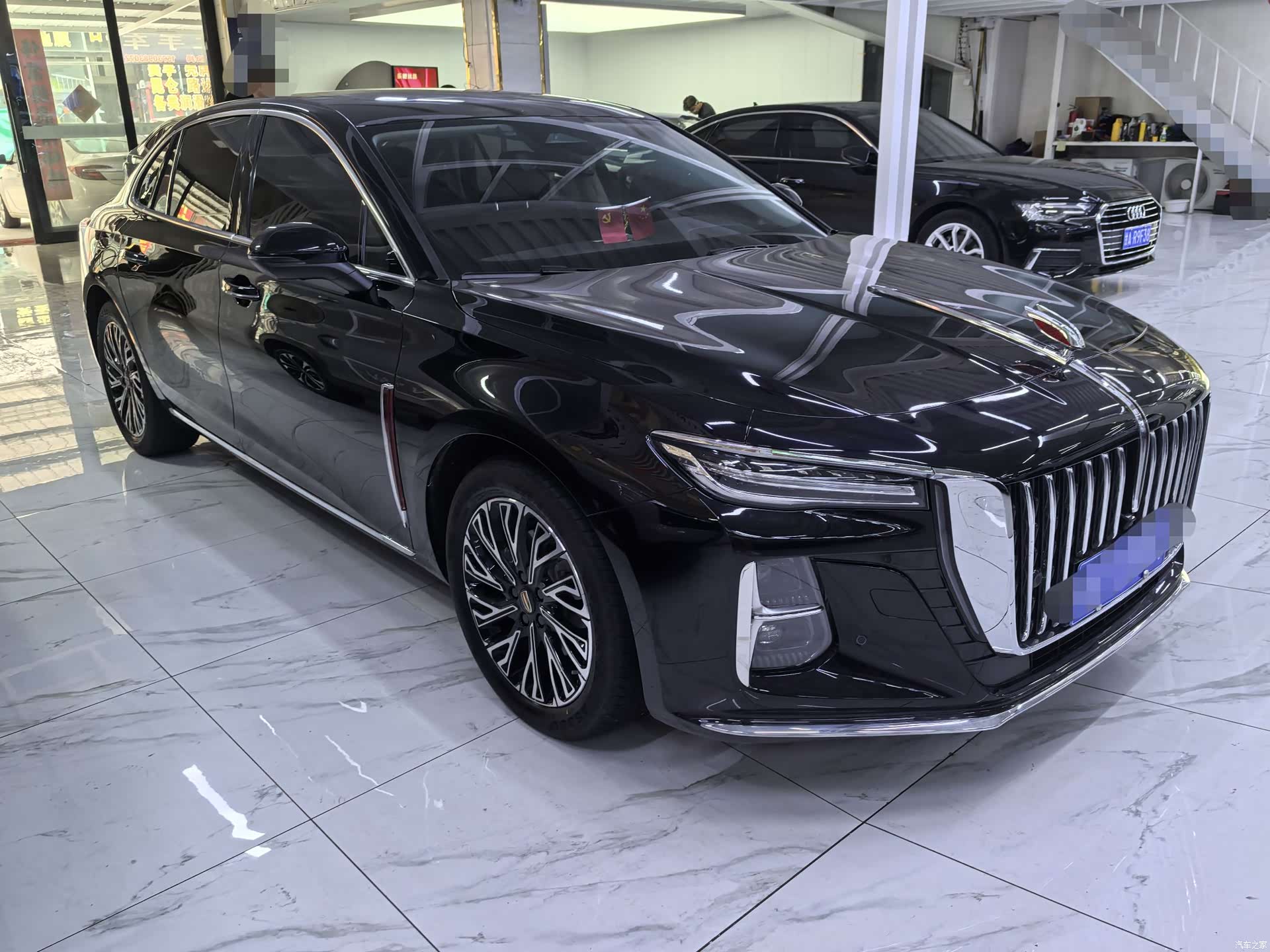 Hongqi H5, 2025 3