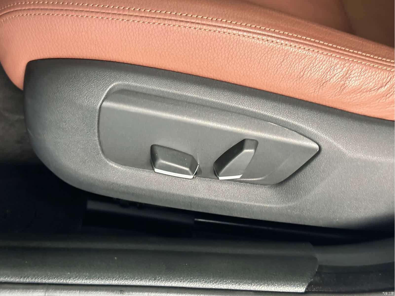 BMW 5 Series, 2016 26