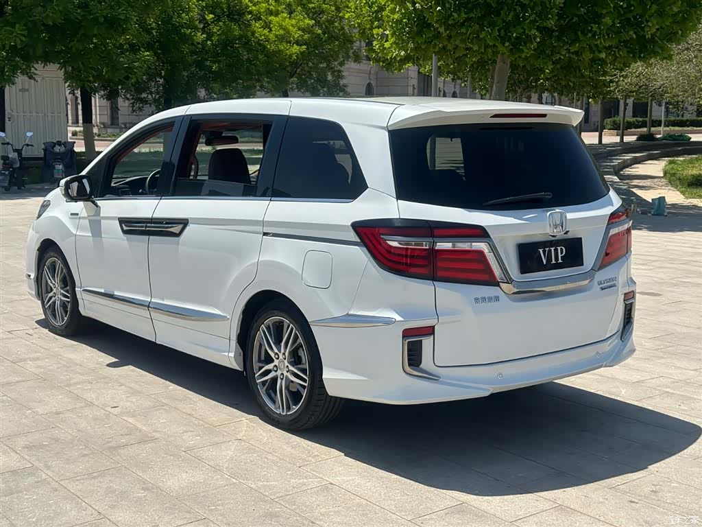 Honda Elysion, 2020 7