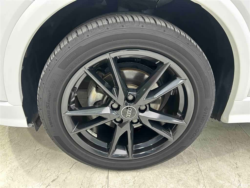 Audi Q2L, 2022 18