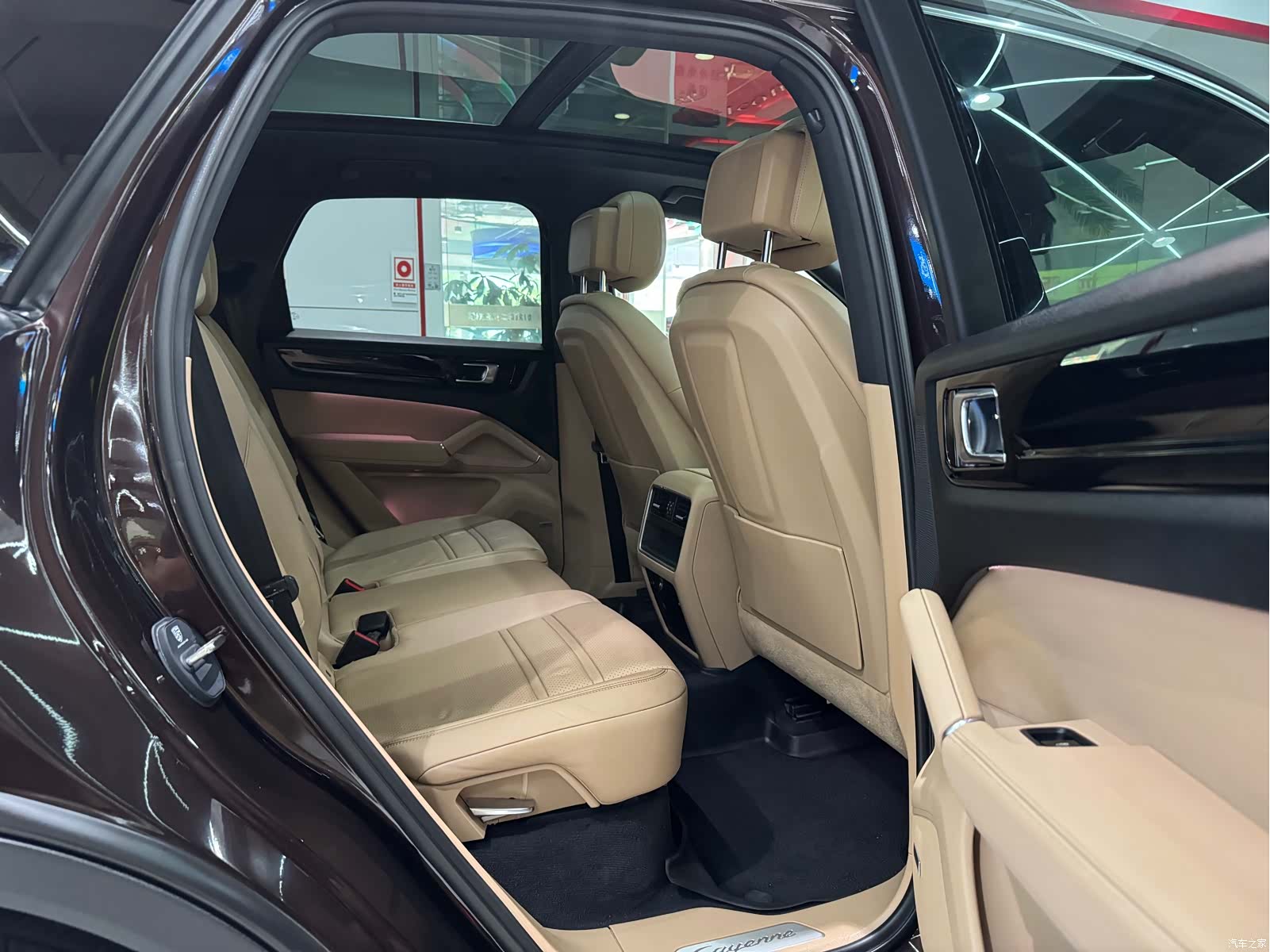 Porsche Cayenne, 2019 9