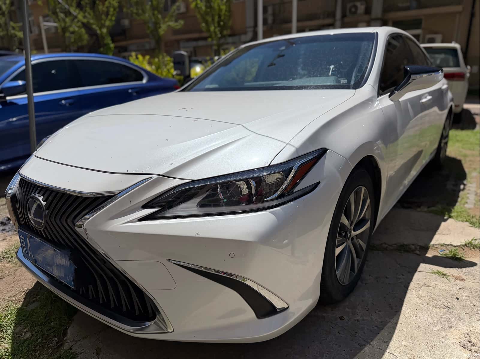 Lexus ES, 2021 1