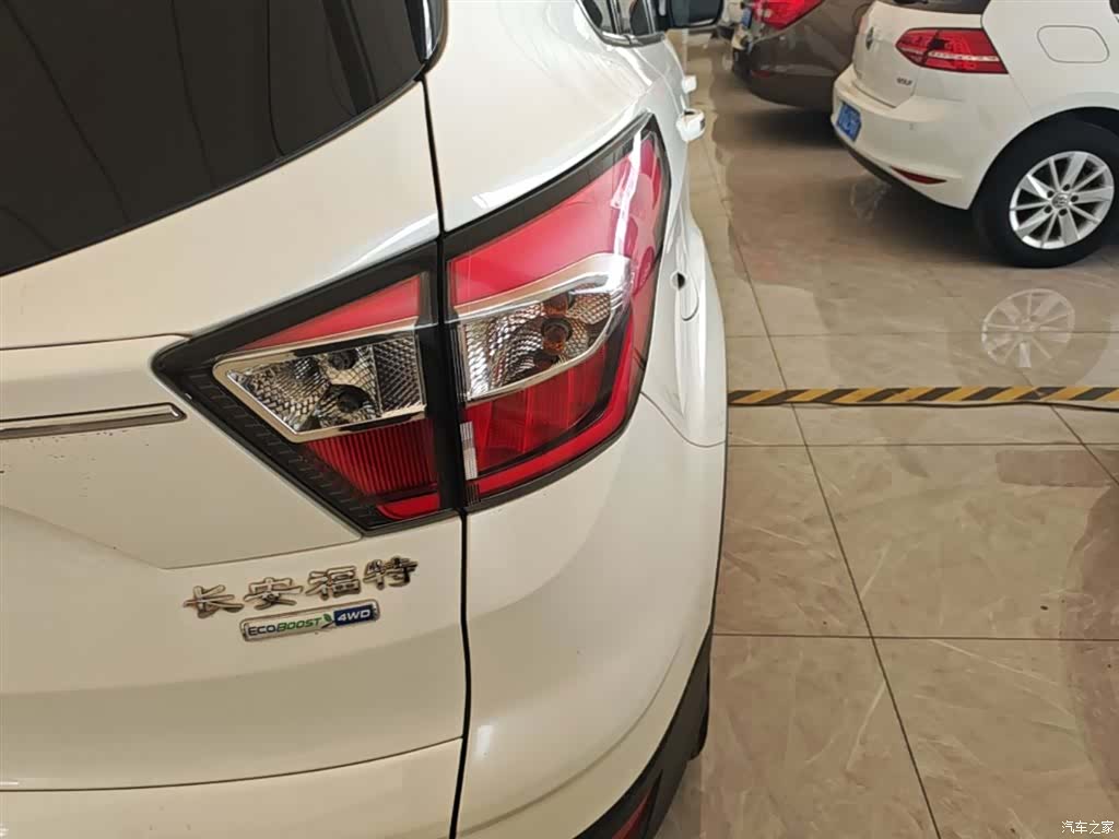 Ford Kuga, 2017 7