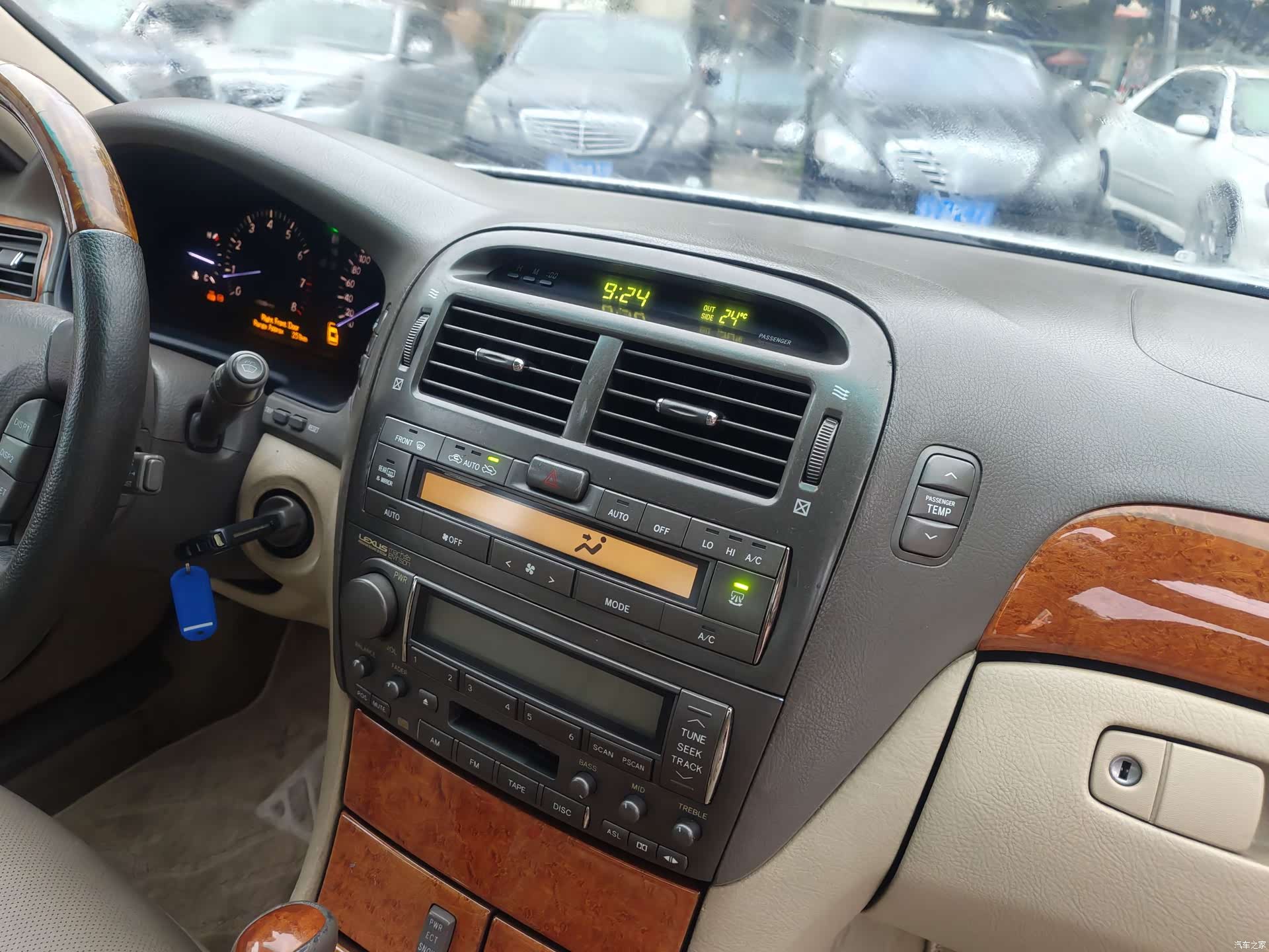 Lexus LS, 2005 18