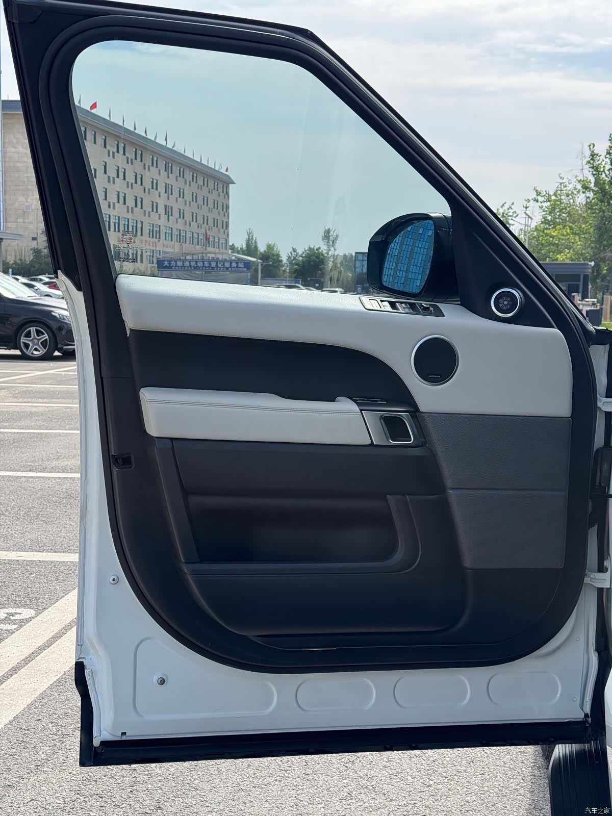 Land Rover Range Rover, 2015 14