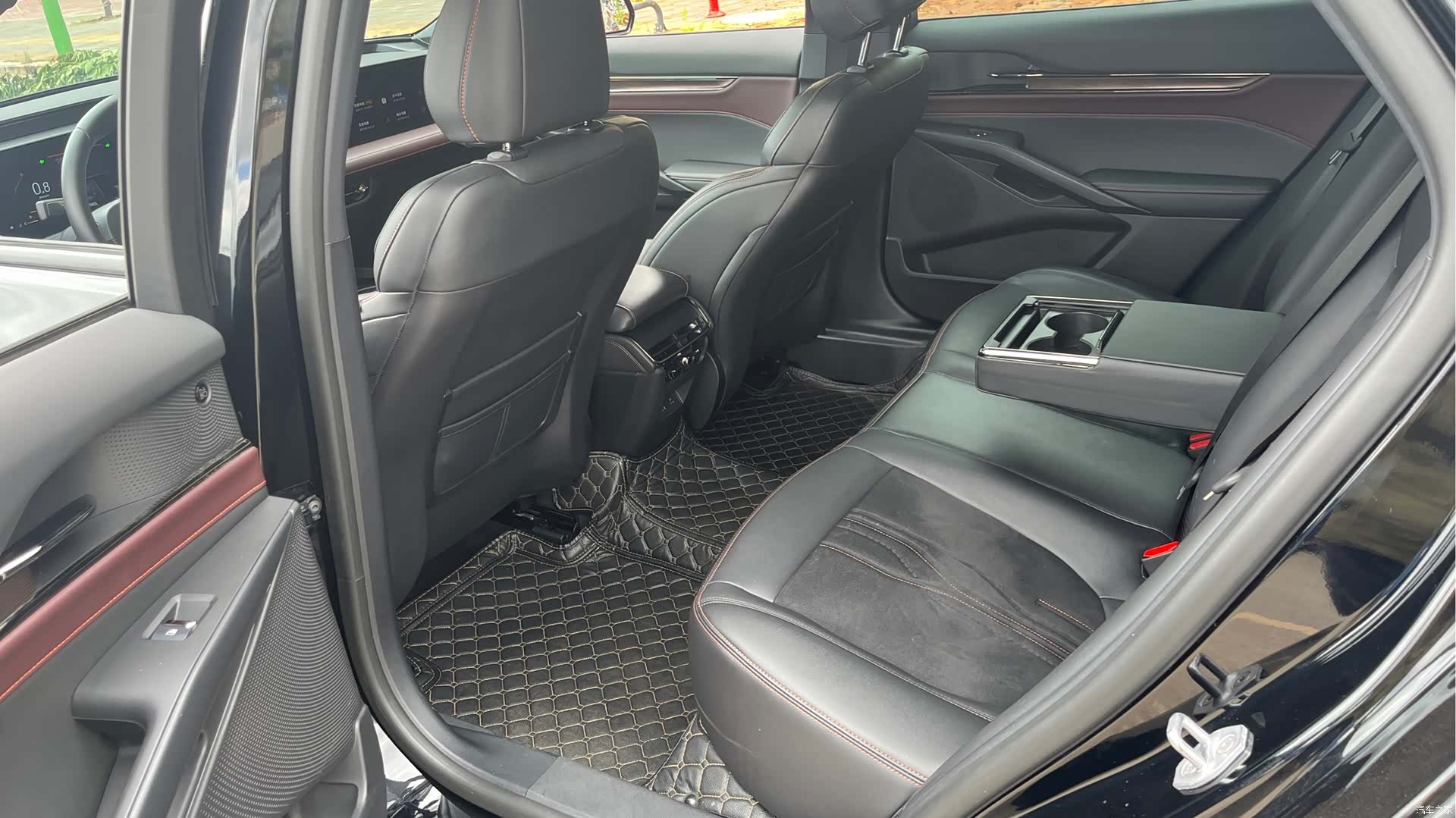 Ford Mondeo, 2022 7