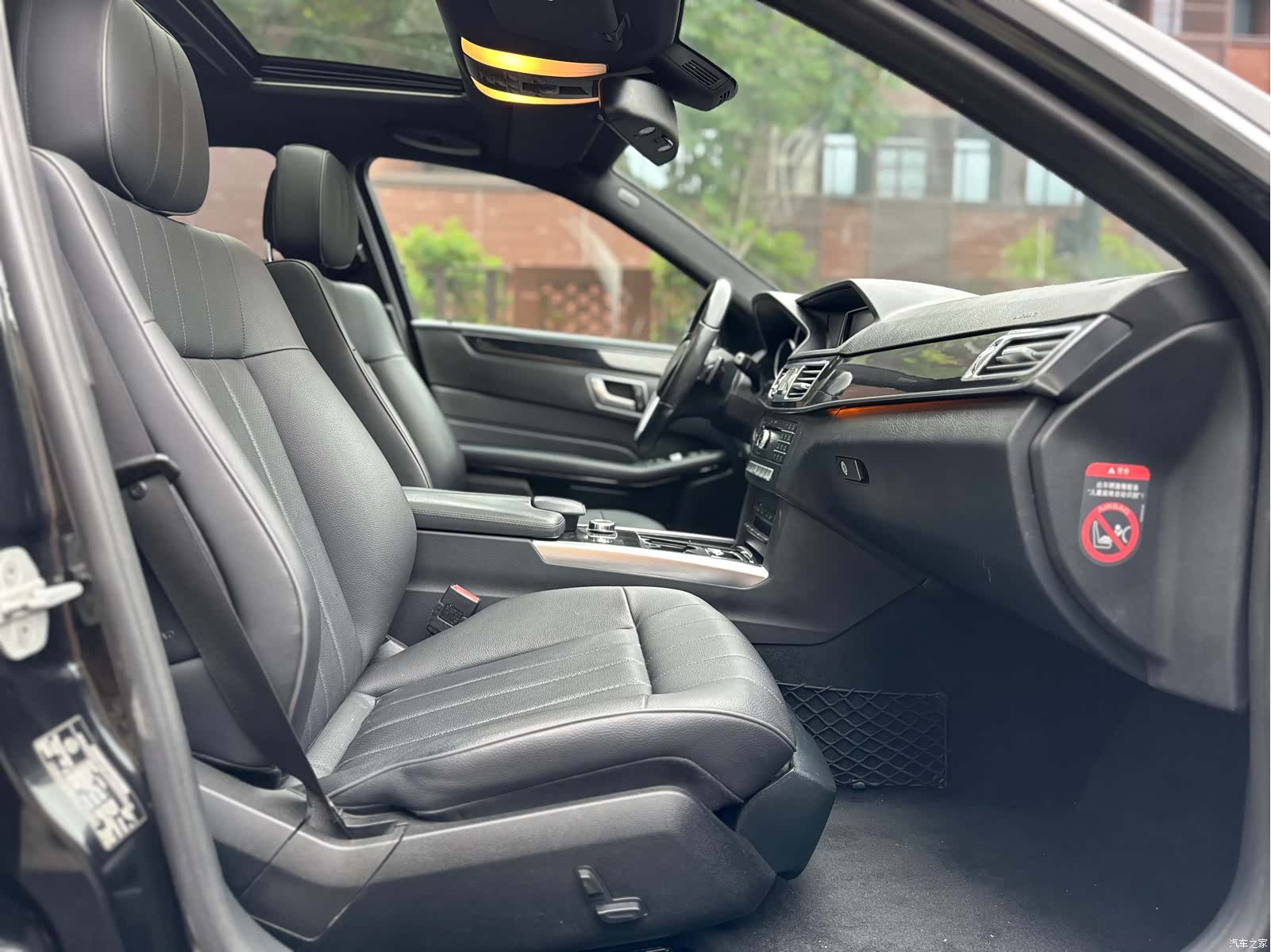 Mercedes-Benz E-Class, 2015 все фото