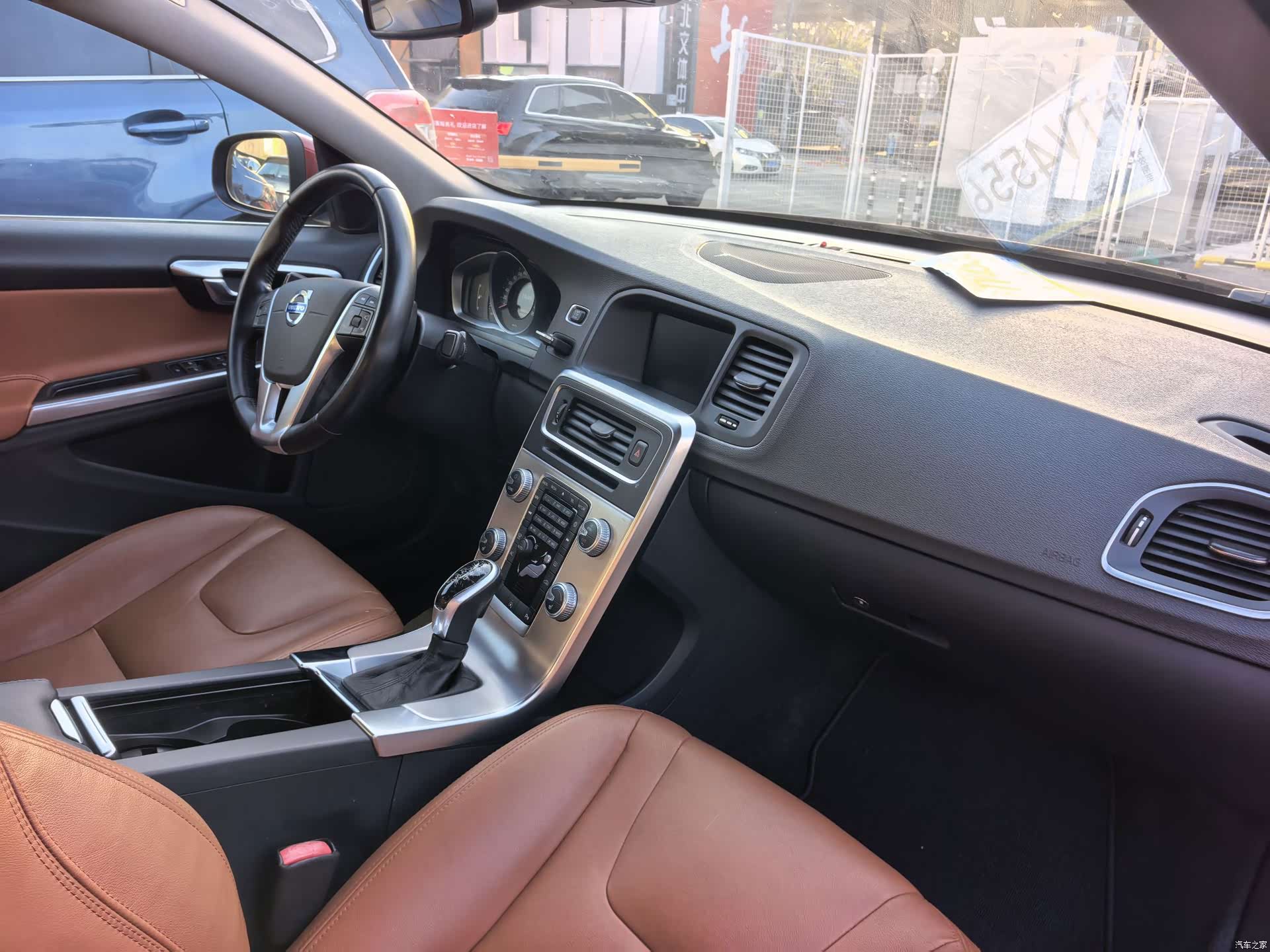 Volvo S60, 2016 11