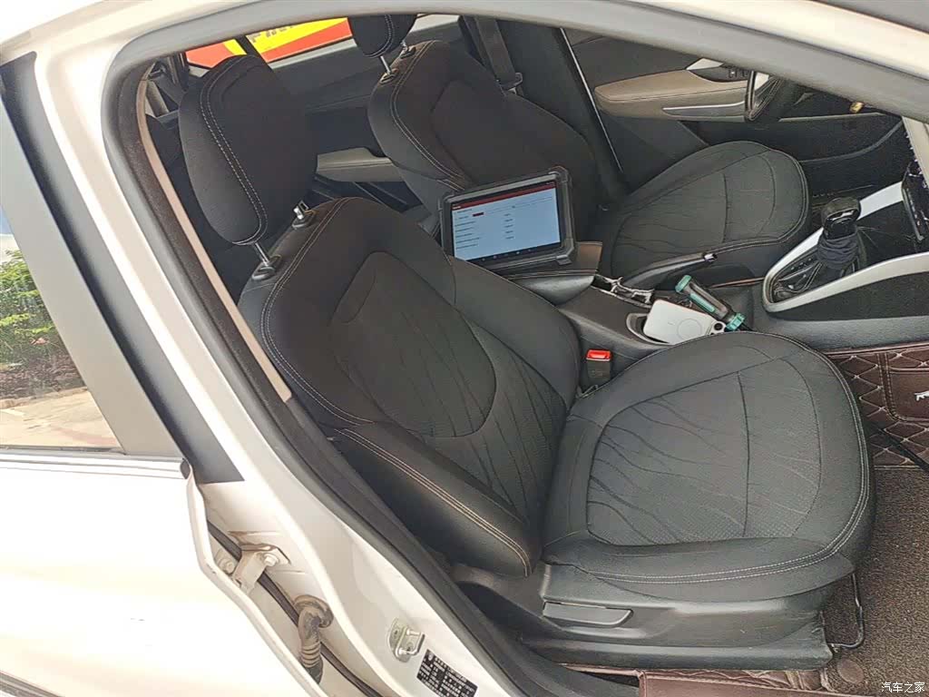 Wuling 510, 2019 25