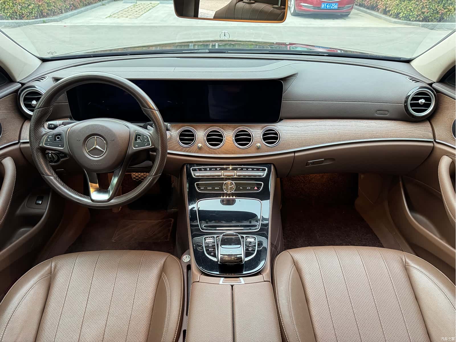 Mercedes-Benz E-Class, 2017 6