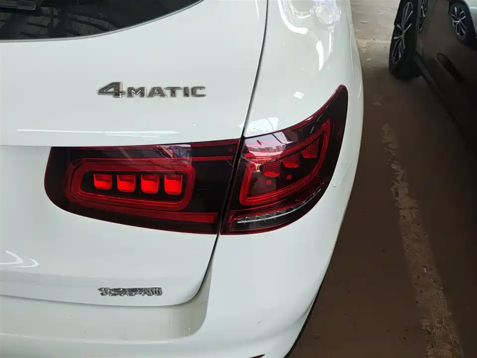 Mercedes-Benz GLC Mercedes-Benz GLC