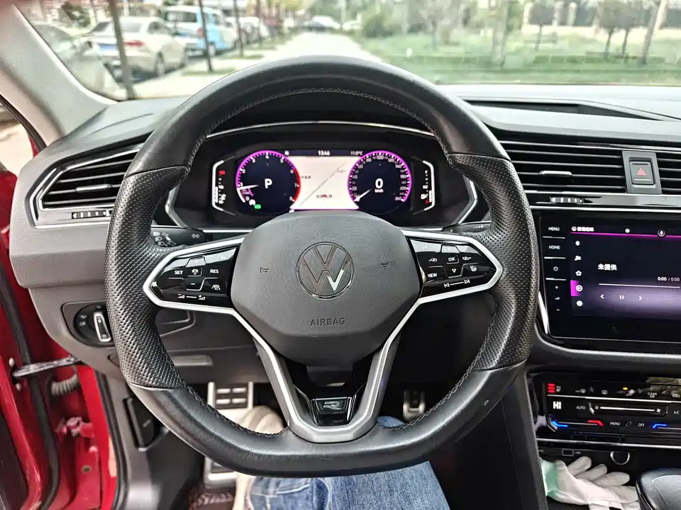 Volkswagen Tiguan X