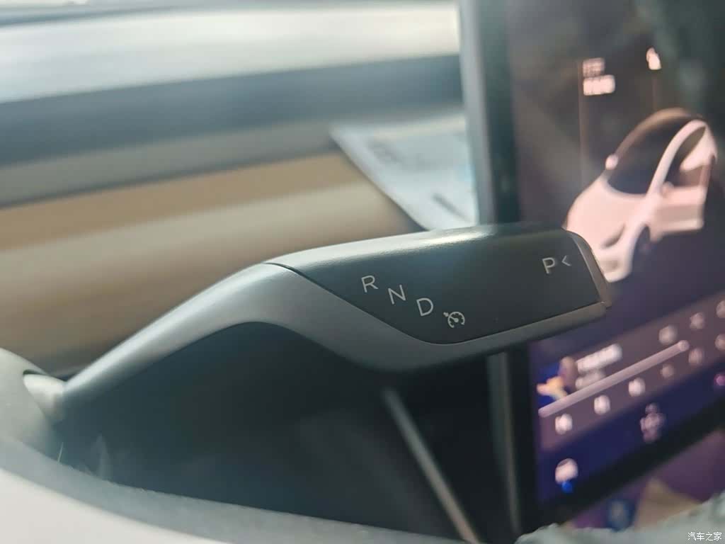 Tesla Model 3, 2020 14