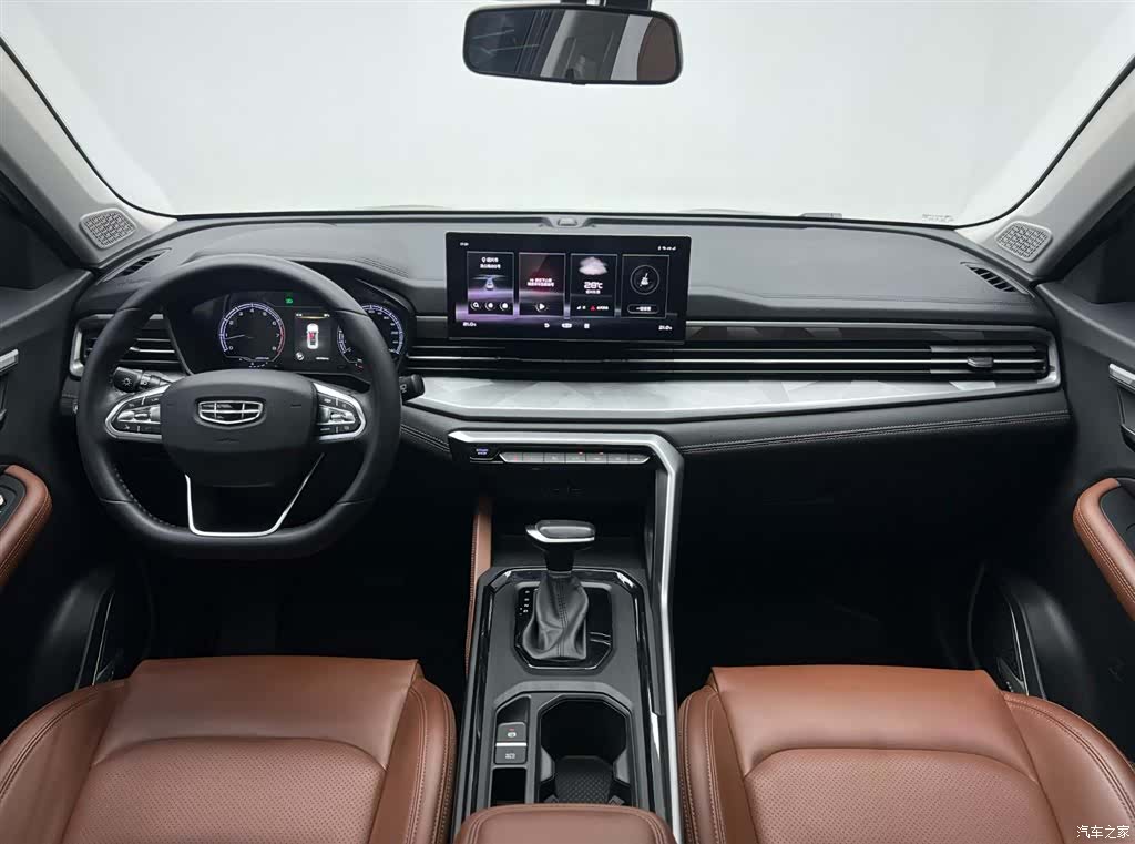 Geely X6, 2022 15