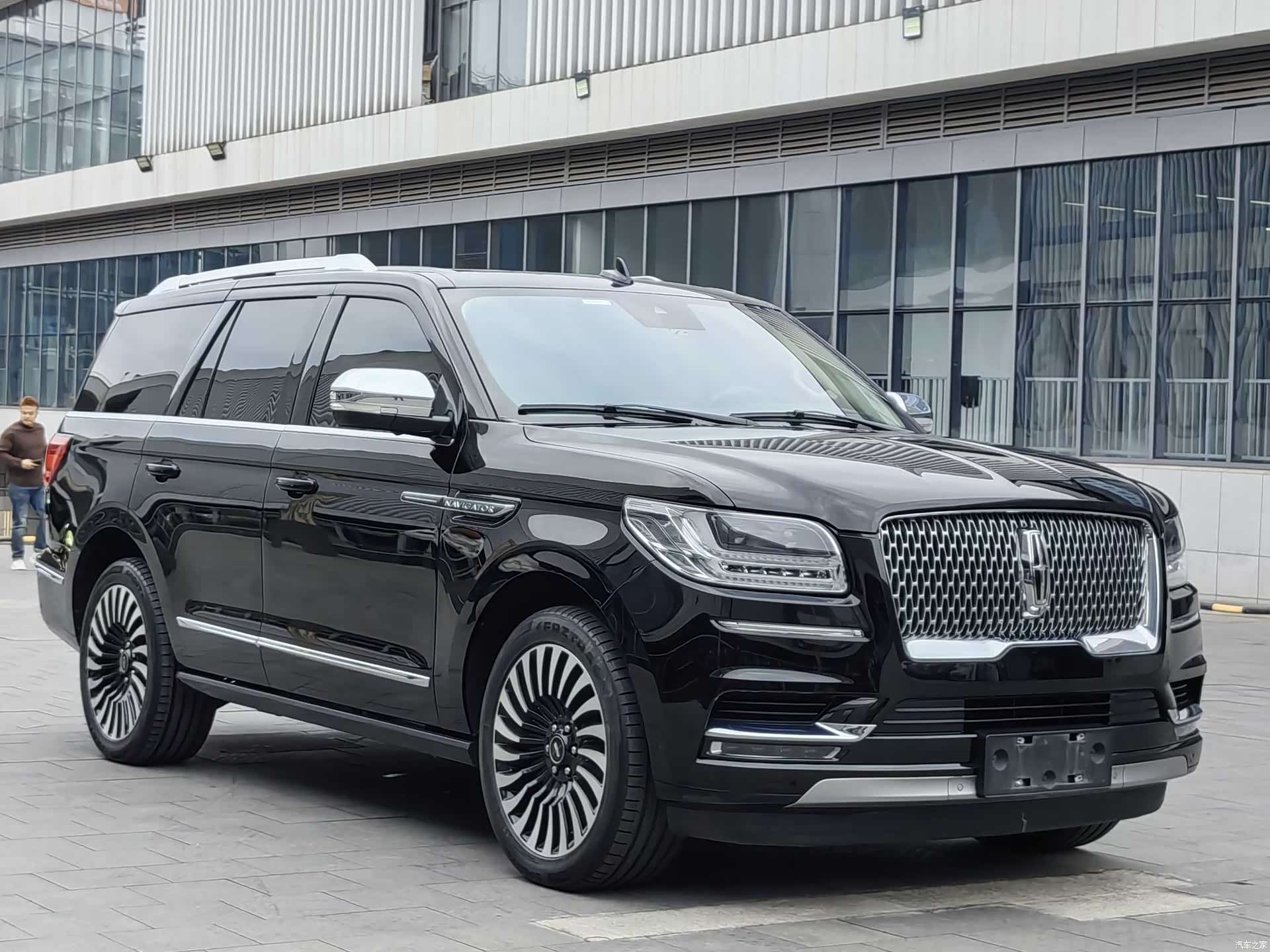 Lincoln Navigator, 2021 4