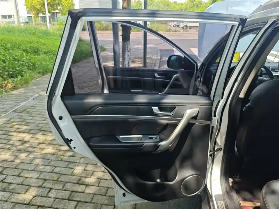 Haval M6 Haval M6