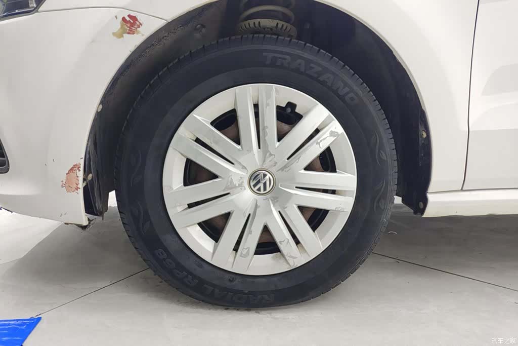 Volkswagen Polo, 2015 6