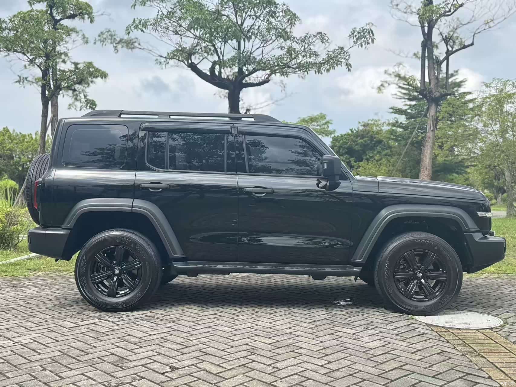 Tank 300, 2022 17