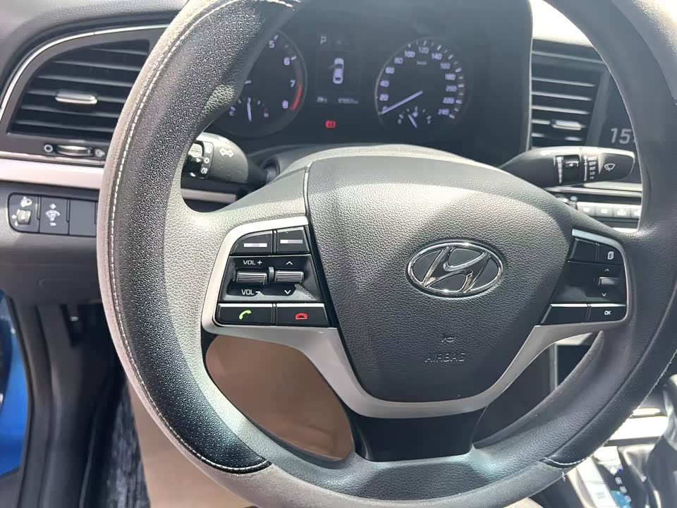 Hyundai Lead