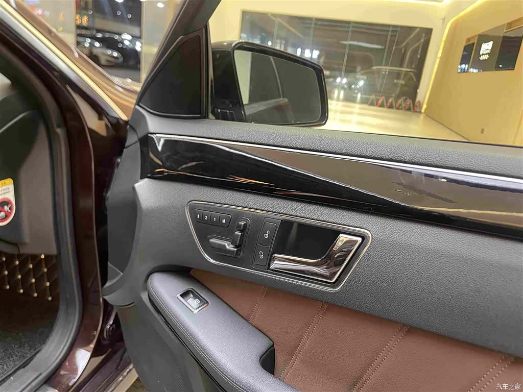 Mercedes-Benz E-Class, 2012 16