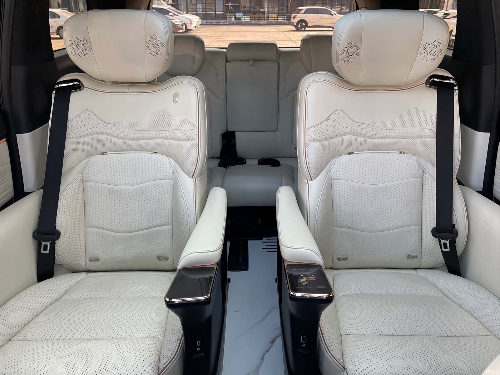 Trumpchi M8, 2023 16
