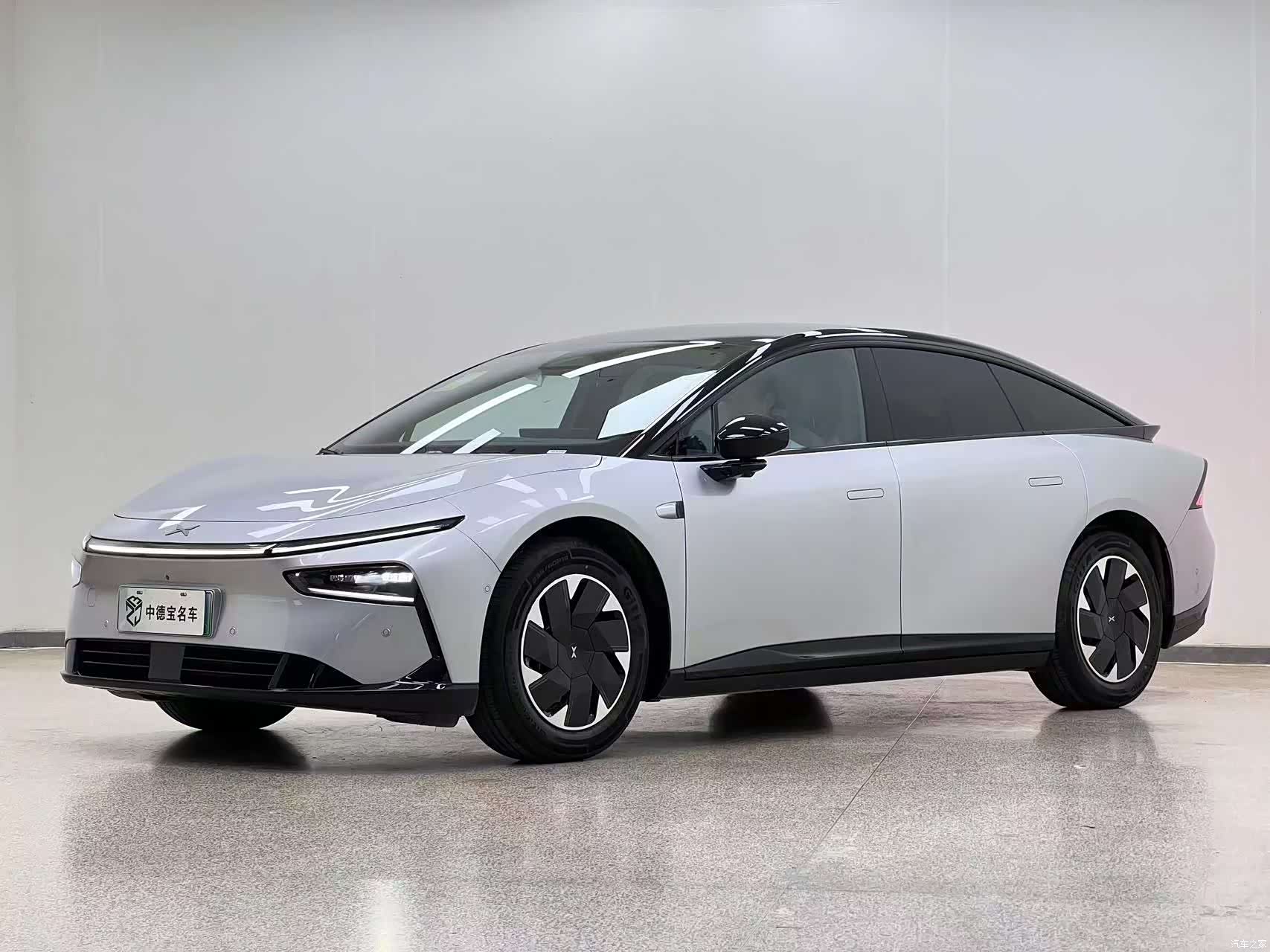 Xpeng P7