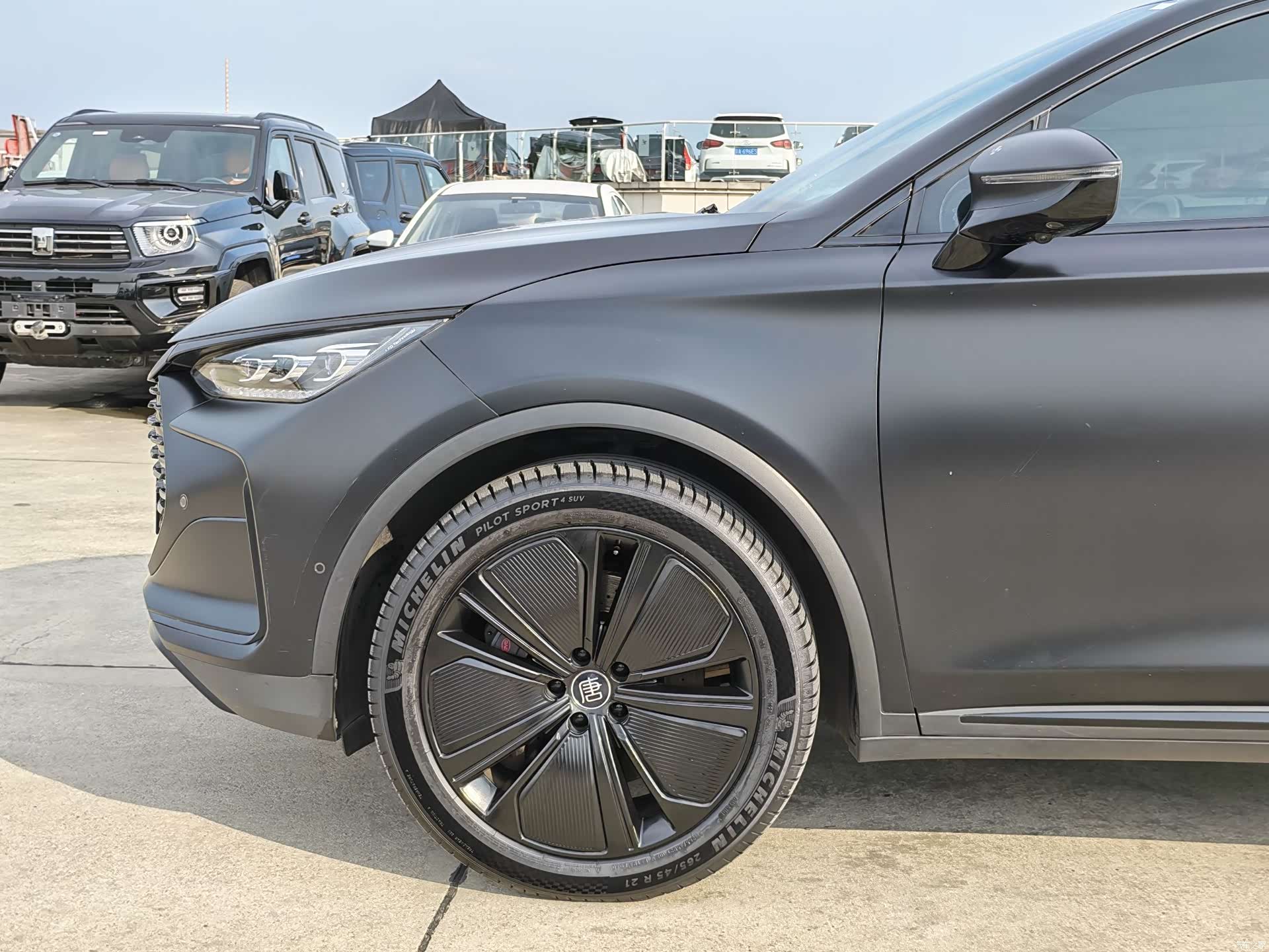 BYD Tang, 2022 9