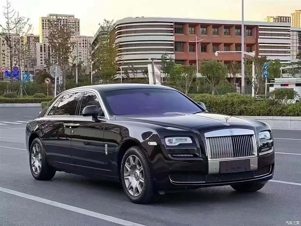 Rolls-Royce Ghost, 2017 3