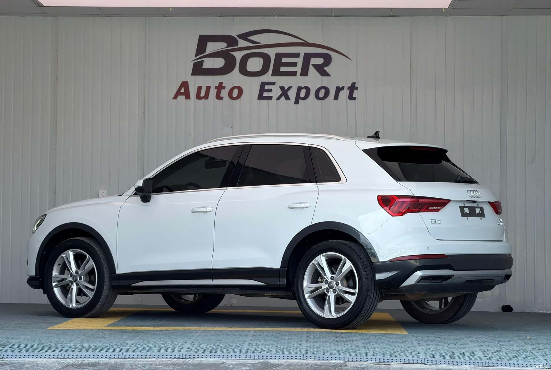 Audi Q3, 2020 4