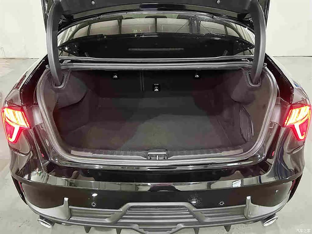 Lynk & Co 01, 2019 6